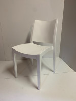 Stapelstoel trendy wit 
